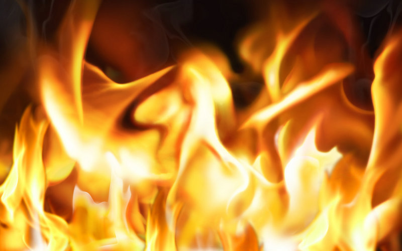 用头发能鉴别玉的真假