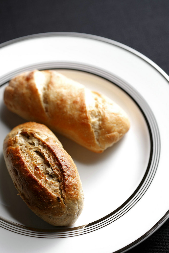 秦俊杰为什么红不起来