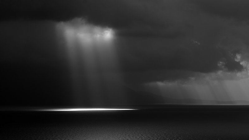 与其他诸侯国相比 秦国为什么可以称霸天下