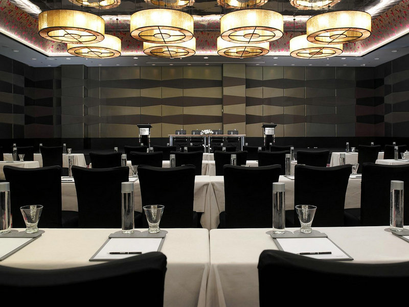 亡命天涯不如早点回家