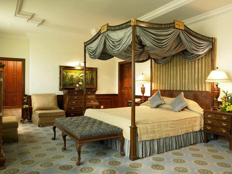 王蒙早年经历 王蒙的个人资料成就背景